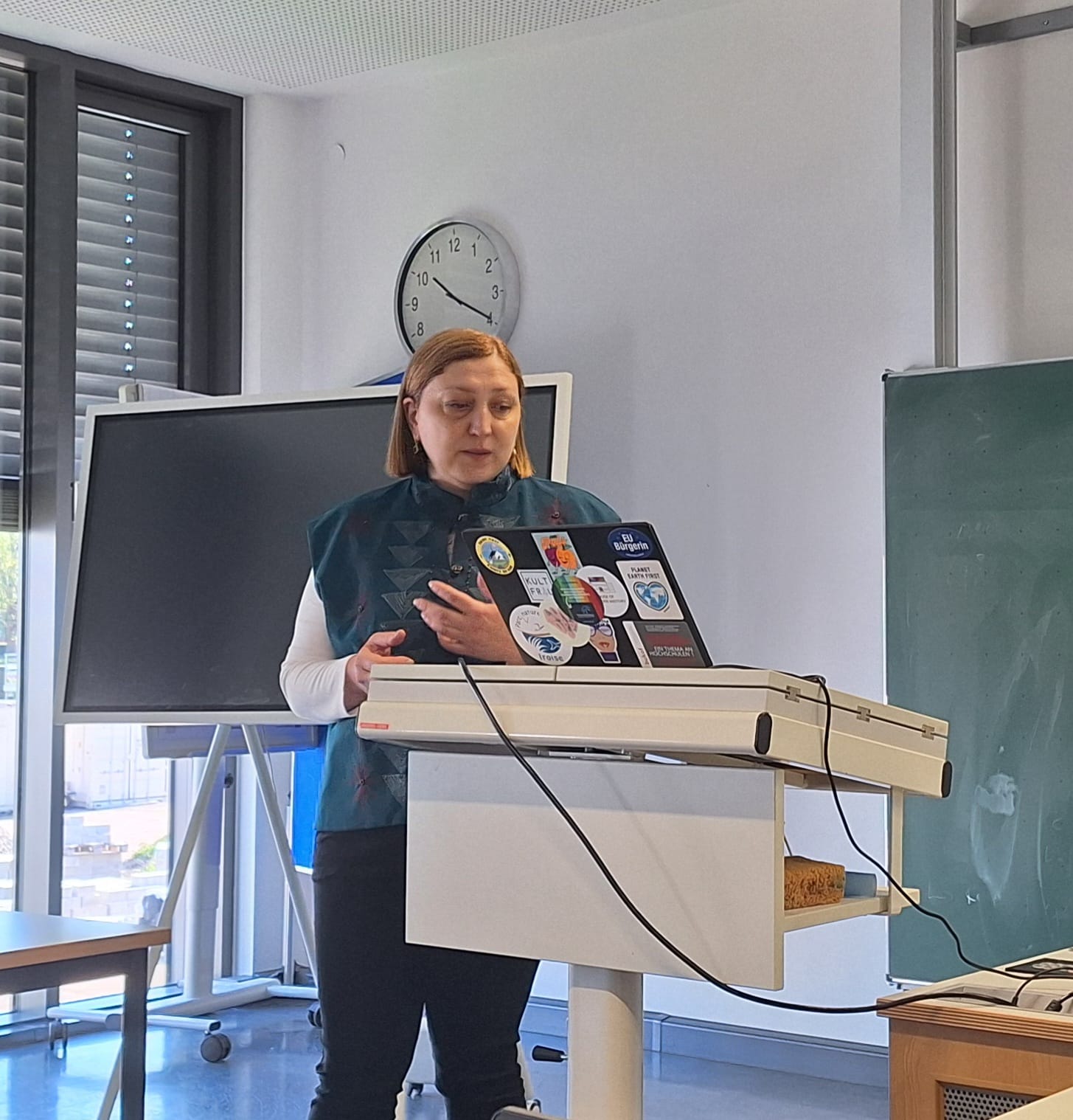 Professor Nona Gelitashvili gave lectures at TH Aschaffenburg as part of the International Project Week 2024